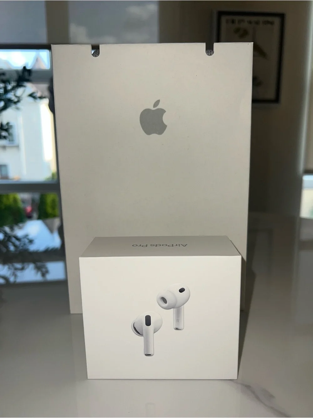 Apple AirPods Pro Wireless Earbuds in White